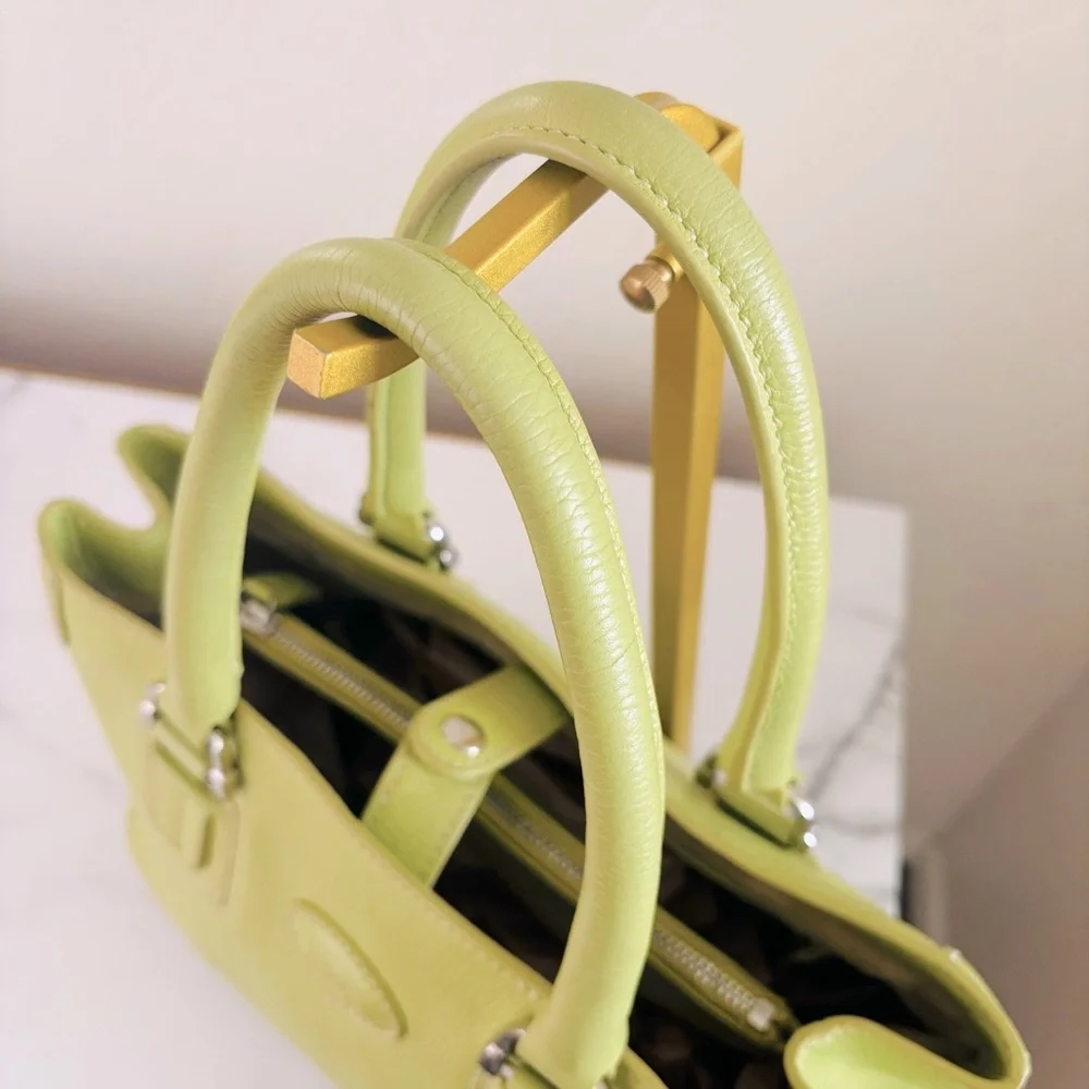 Tod’s Authentic Lime Green Leather Tote Handbag Bag Silver Hardware Women’s Rare